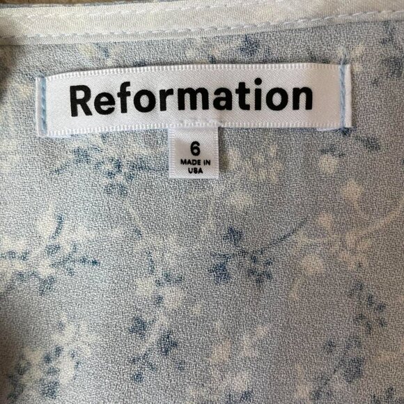 Reformation Margot Mini Skirt In Blue Floral Print | Womens Size 6 - Picture 6 of 6